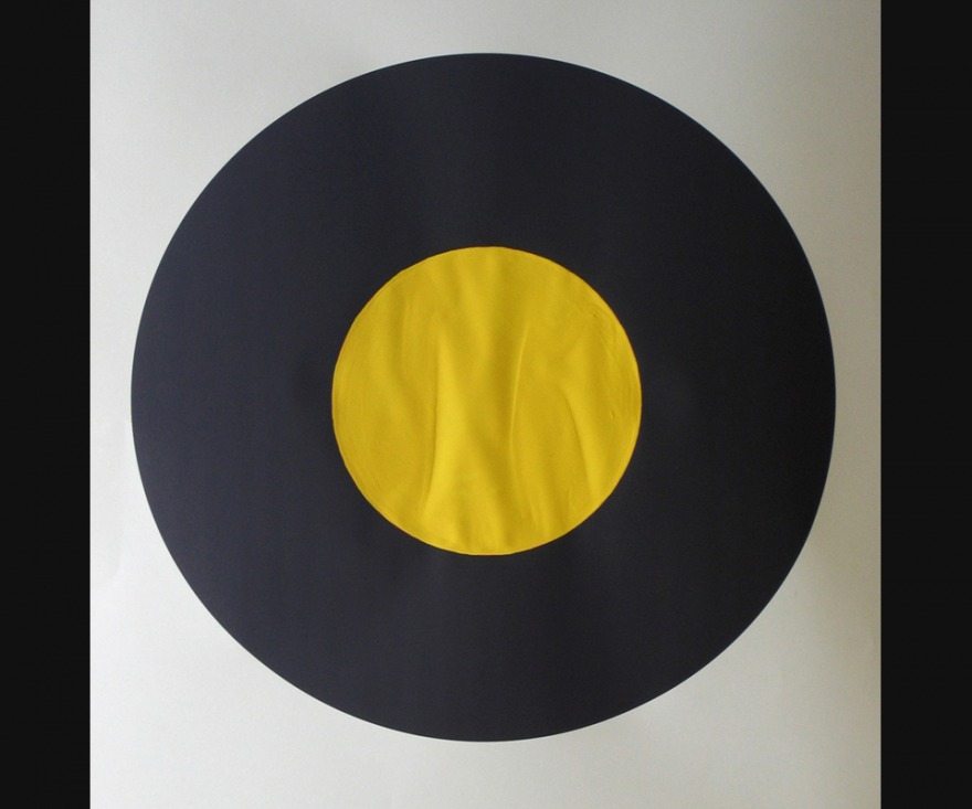 Circle 2 (black-yellow)